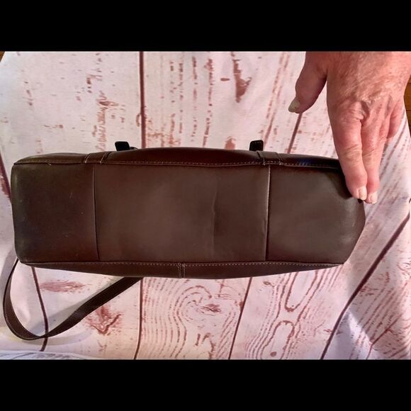 Brown COACH Chelsea Bag - Picture 7 of 12